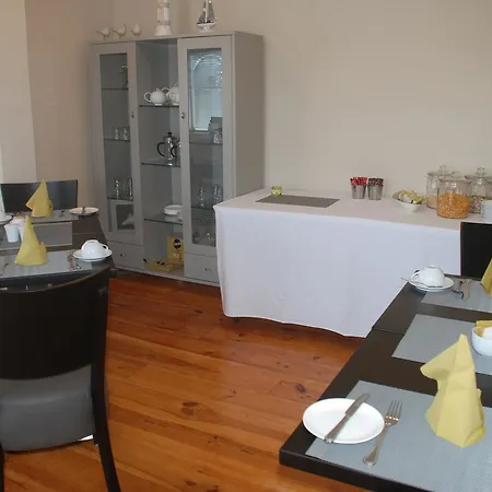 Tuskar House By The Sea 4*