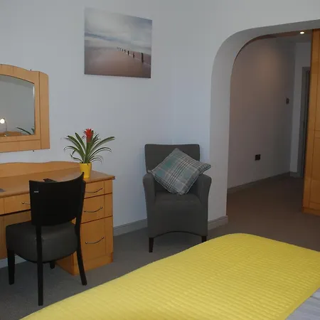 Pensión Tuskar House By The Sea 4*