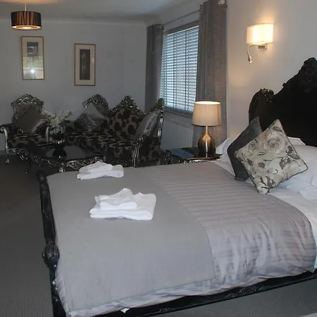 Guest house Tuskar House By The Sea 4*
