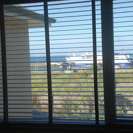 Tuskar House By The Sea