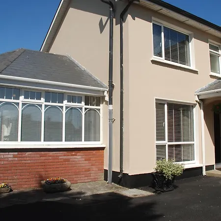 게스트하우스 Tuskar House By The Sea 4*