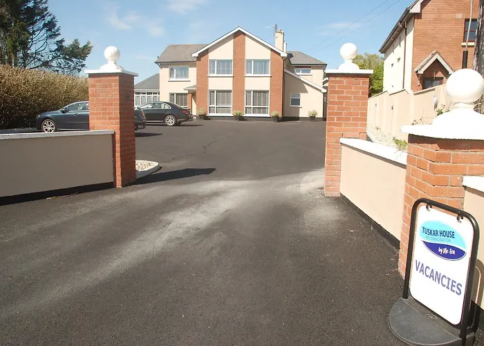 Tuskar House By The Sea