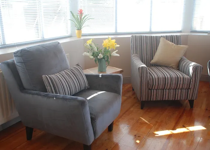 Tuskar House By The Sea 4*